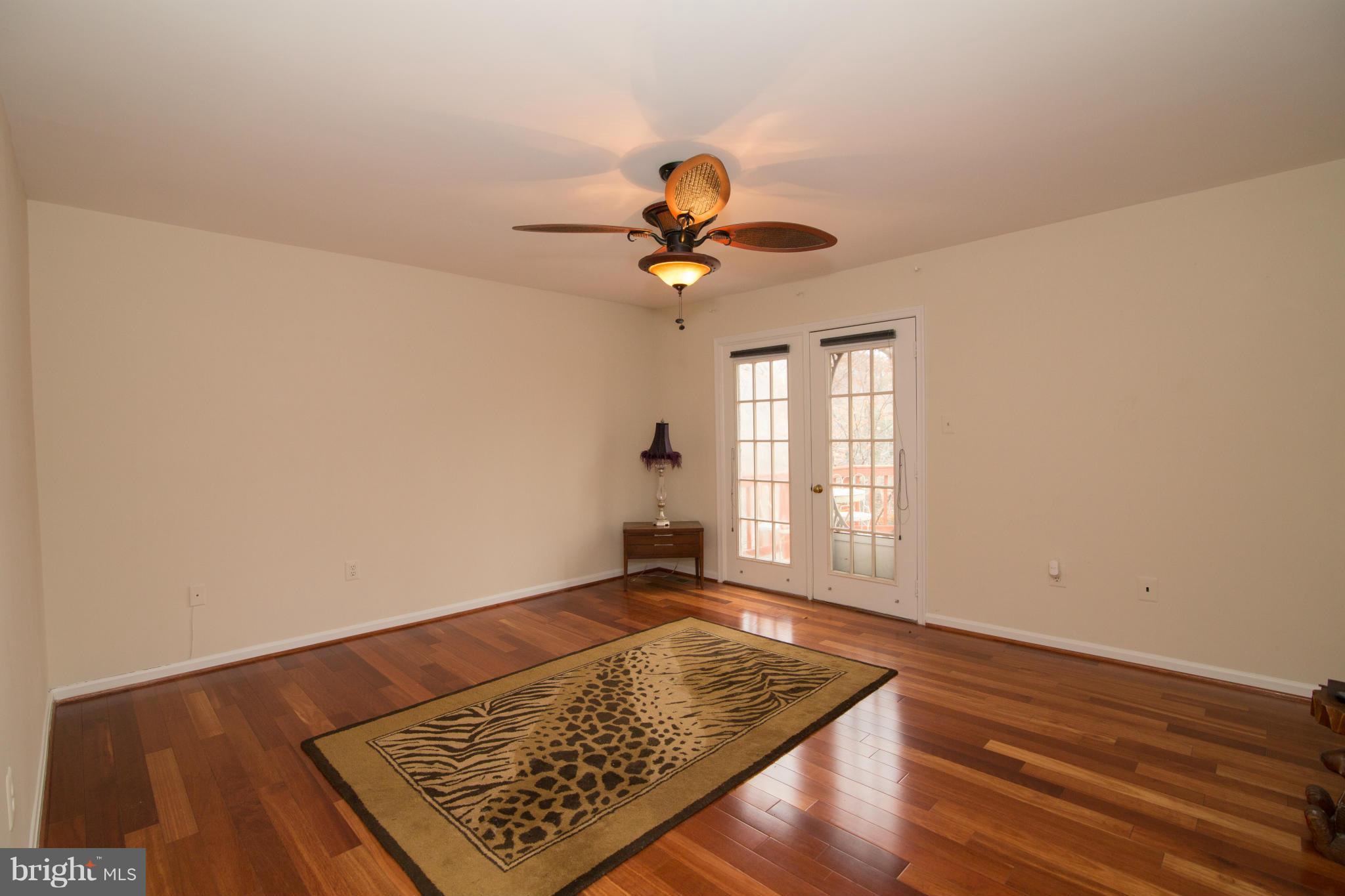 MONTCLAIR - Residential