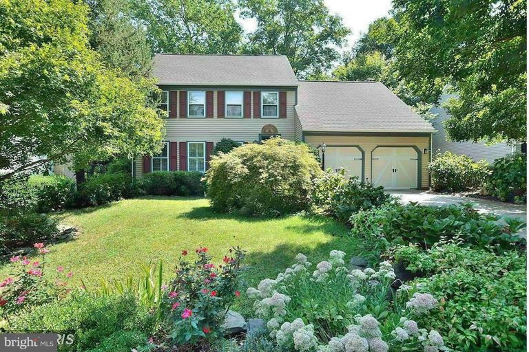 MONTCLAIR - Residential