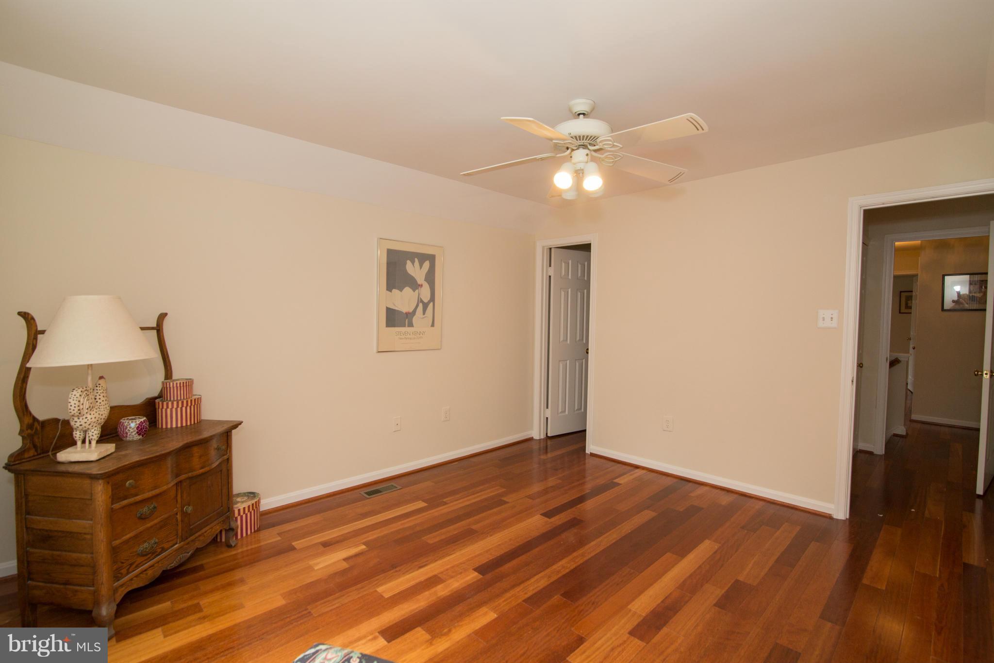 MONTCLAIR - Residential