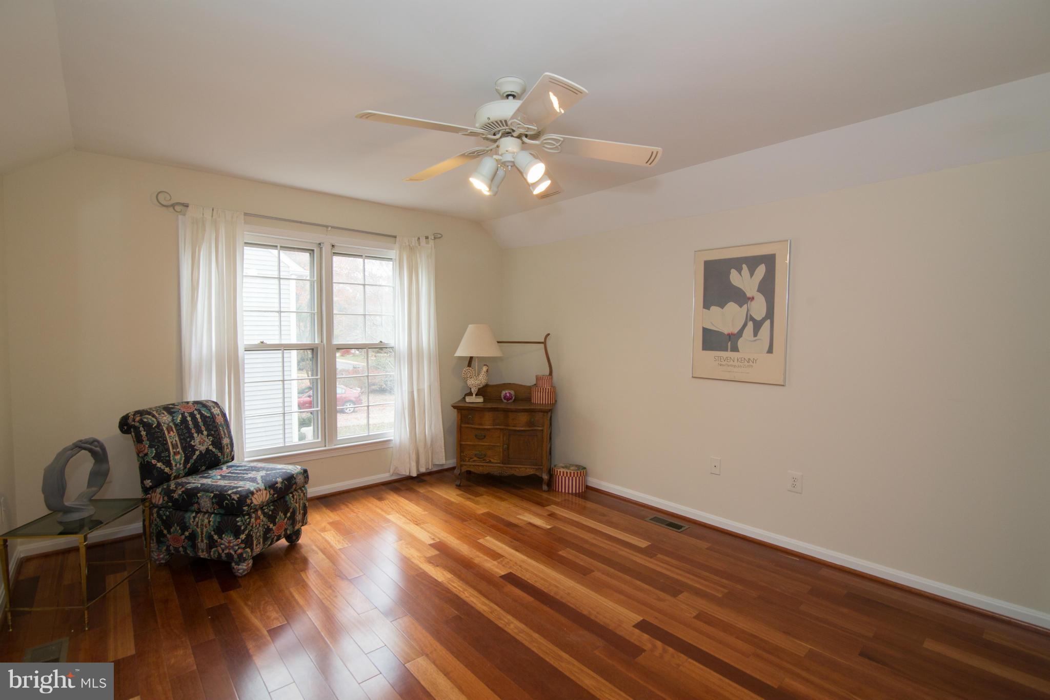 MONTCLAIR - Residential