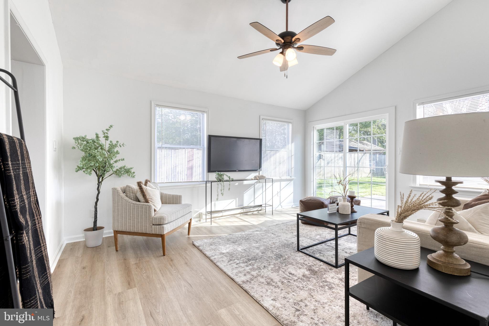 CAPE ST CLAIRE - Residential