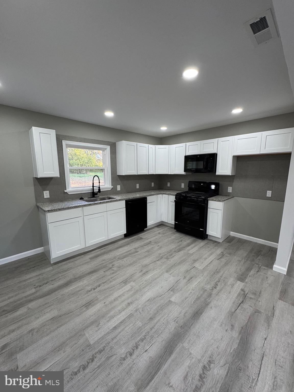 1435 COLES MILL ROAD