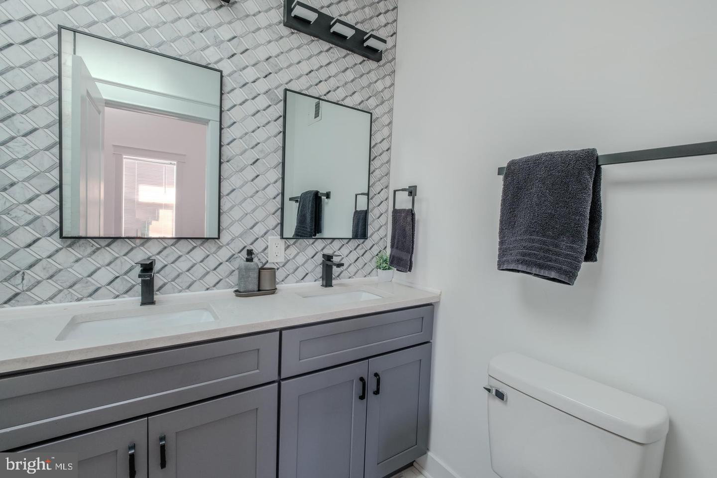 413 DELAFIELD PLACE NW