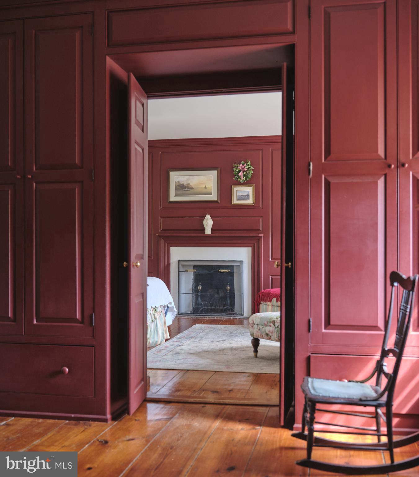 WASHINGTON CROSSING - Residential