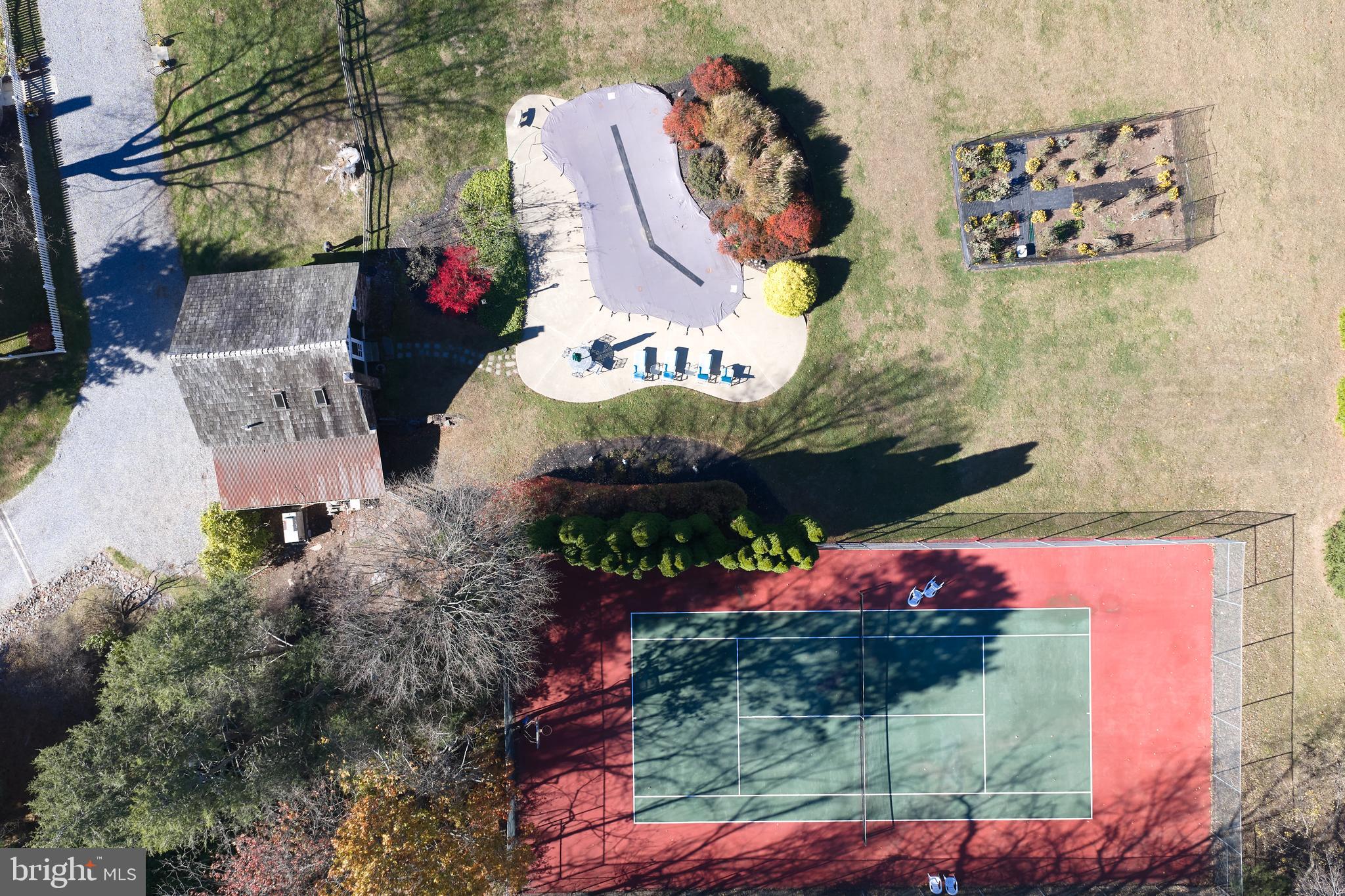 WASHINGTON CROSSING - Residential