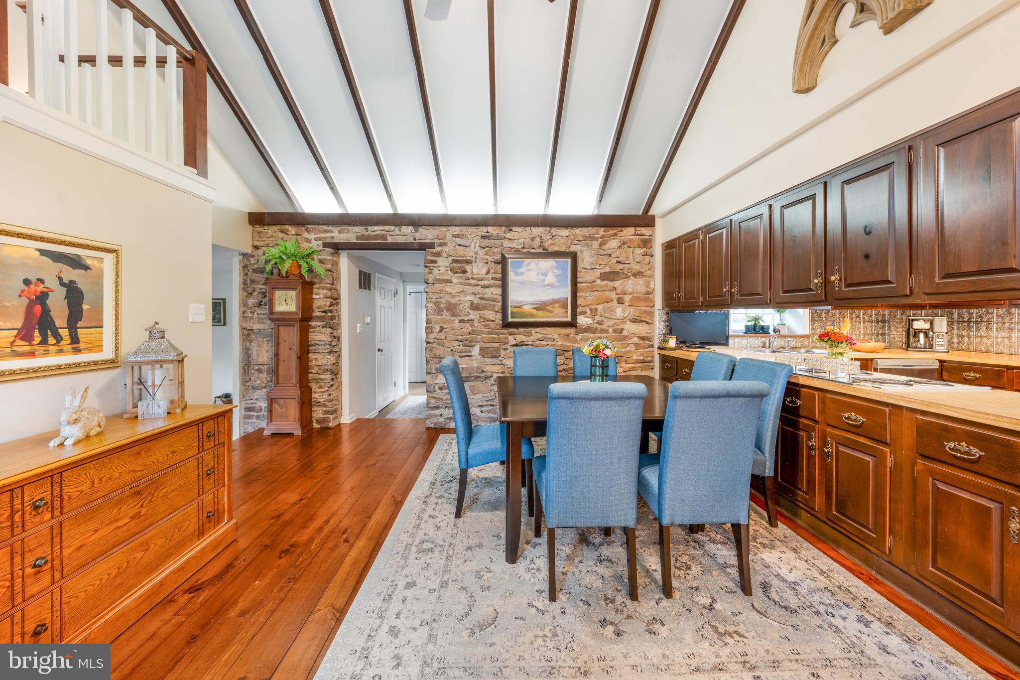 WASHINGTON CROSSING - Residential