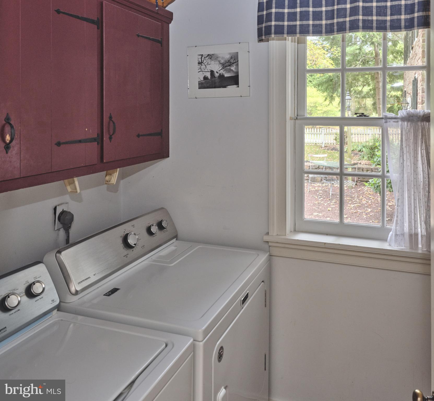 WASHINGTON CROSSING - Residential