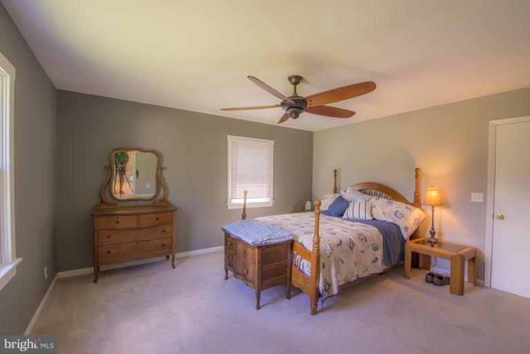 QUEEN ANNE ACRES - Residential