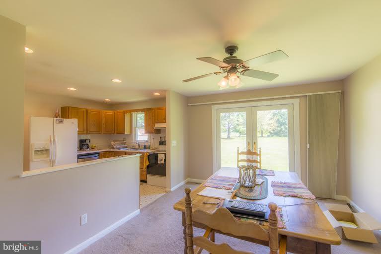 QUEEN ANNE ACRES - Residential