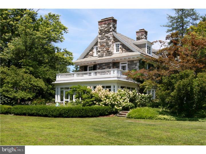 CHESTNUT HILL - Residential