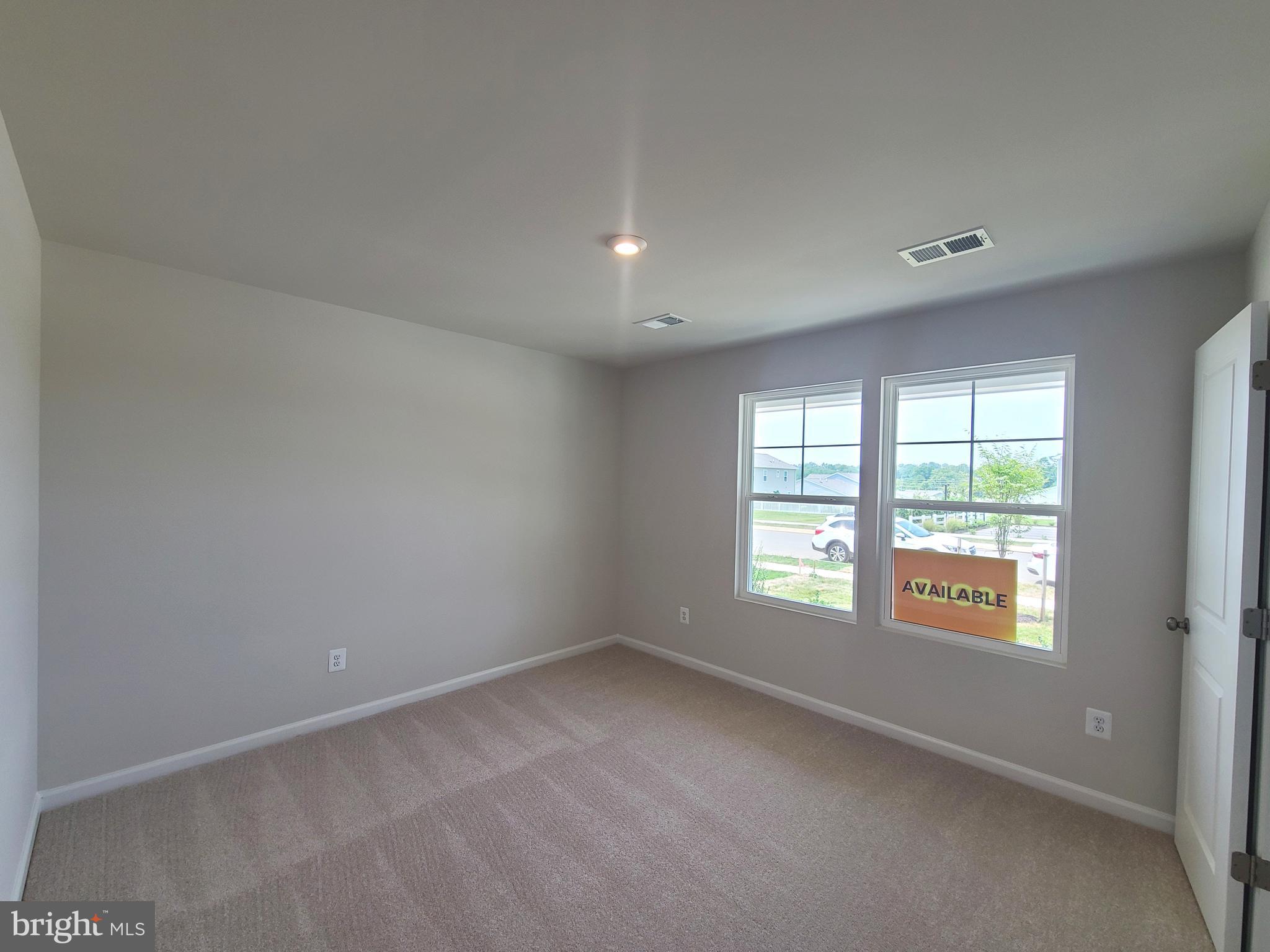 STONE SPRING - Residential Lease