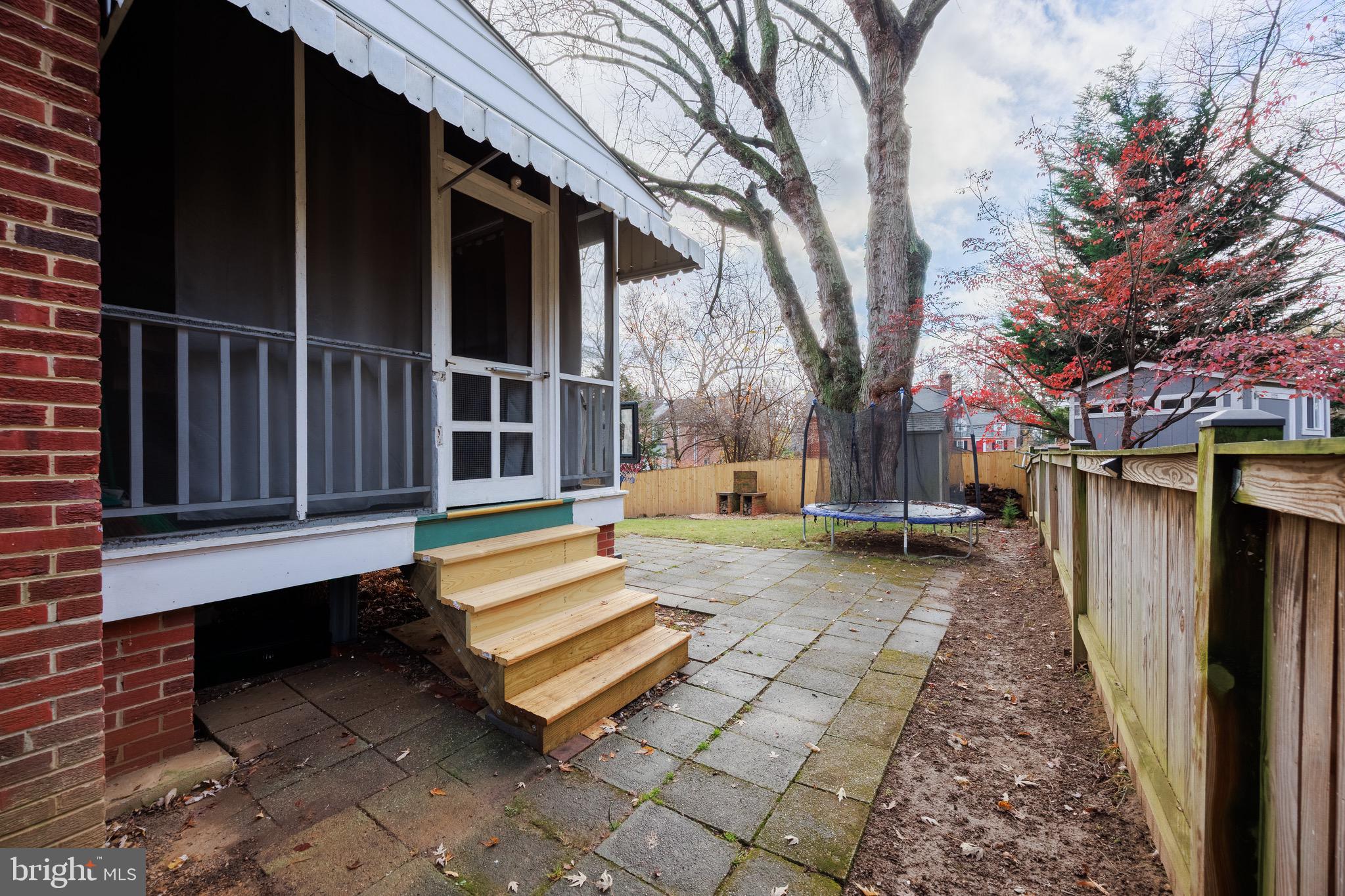 INDIAN SPRING HILLS - Residential