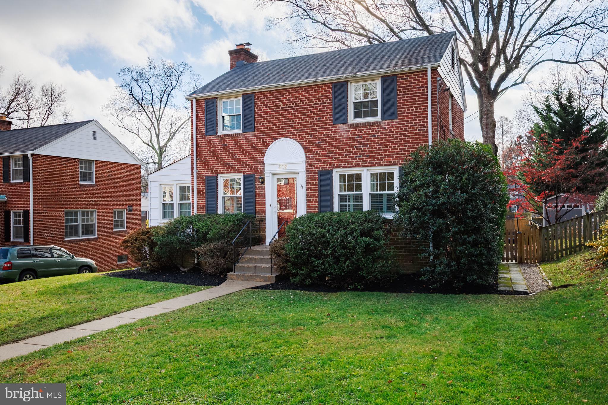 INDIAN SPRING HILLS - Residential