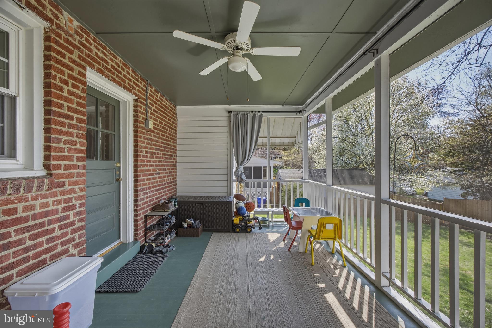 INDIAN SPRING HILLS - Residential