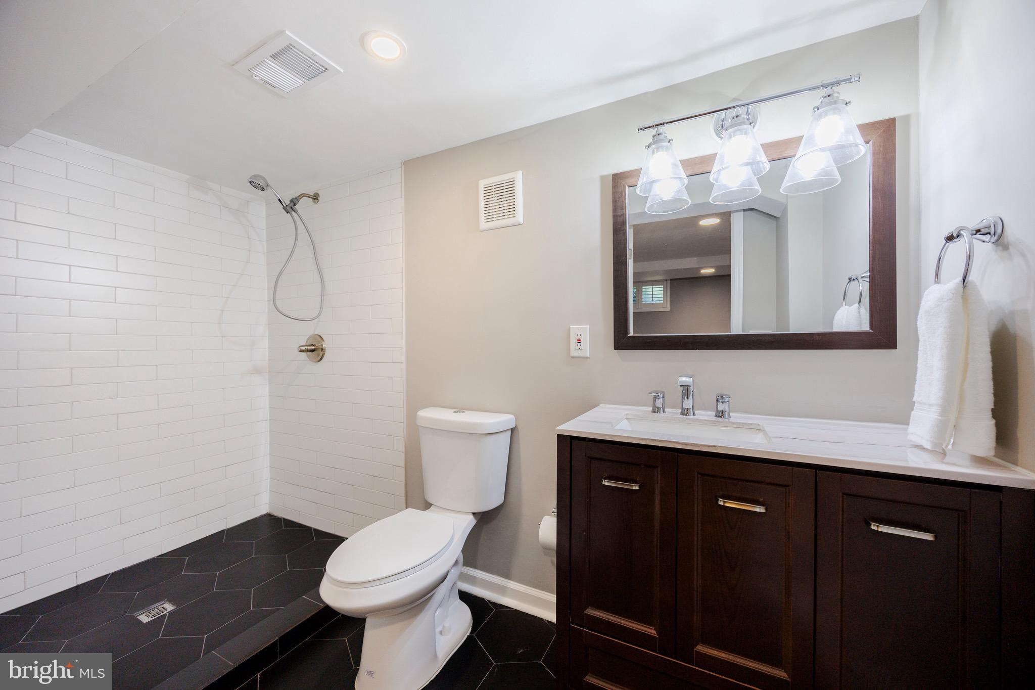 INDIAN SPRING HILLS - Residential