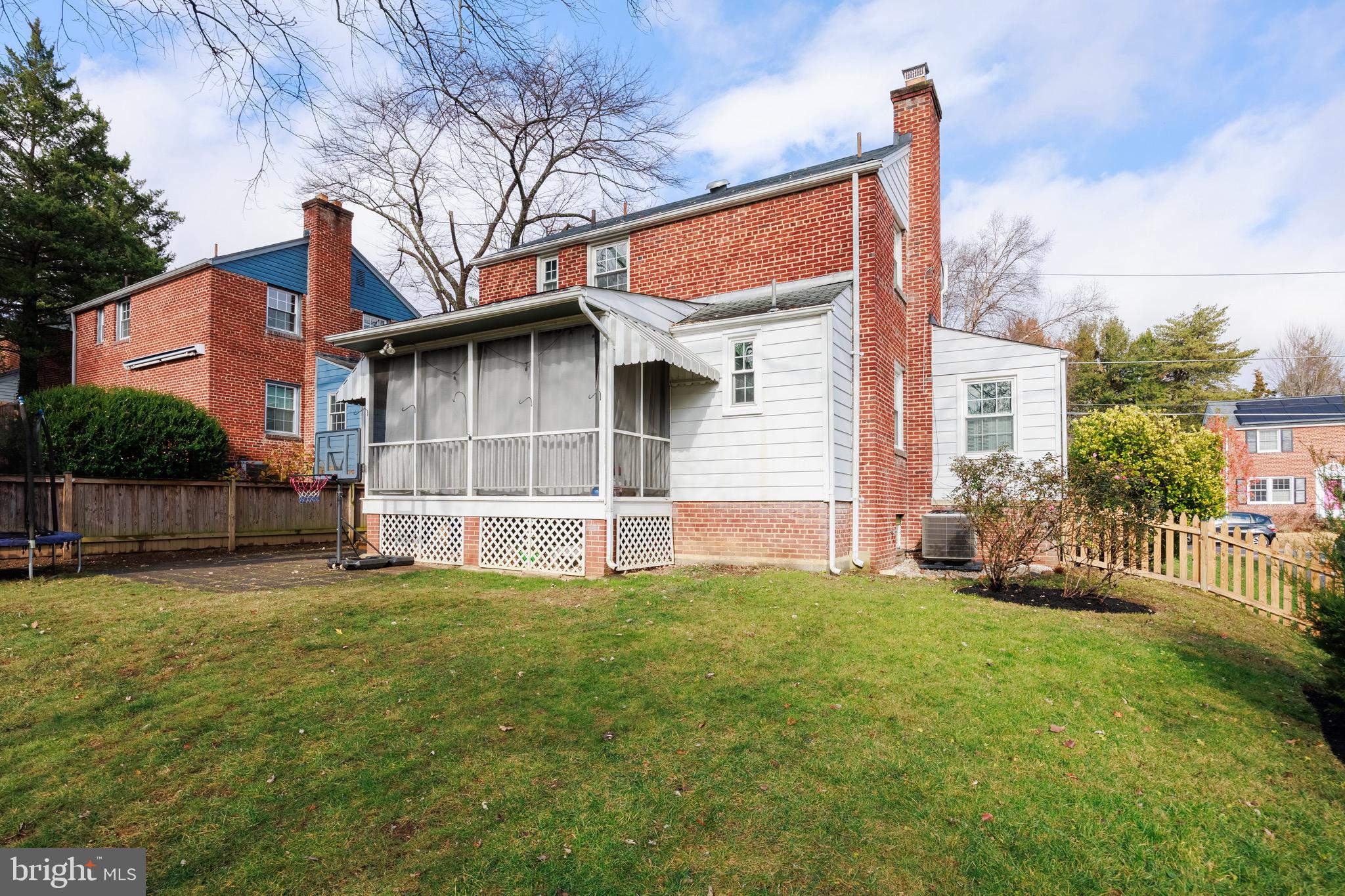 INDIAN SPRING HILLS - Residential