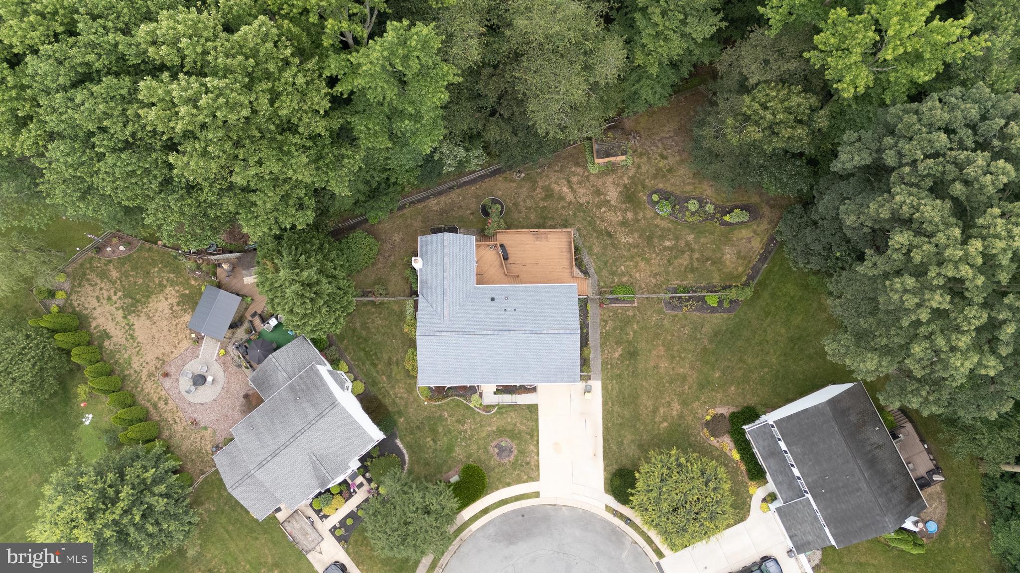 7 SAINT TROPEZ COURT