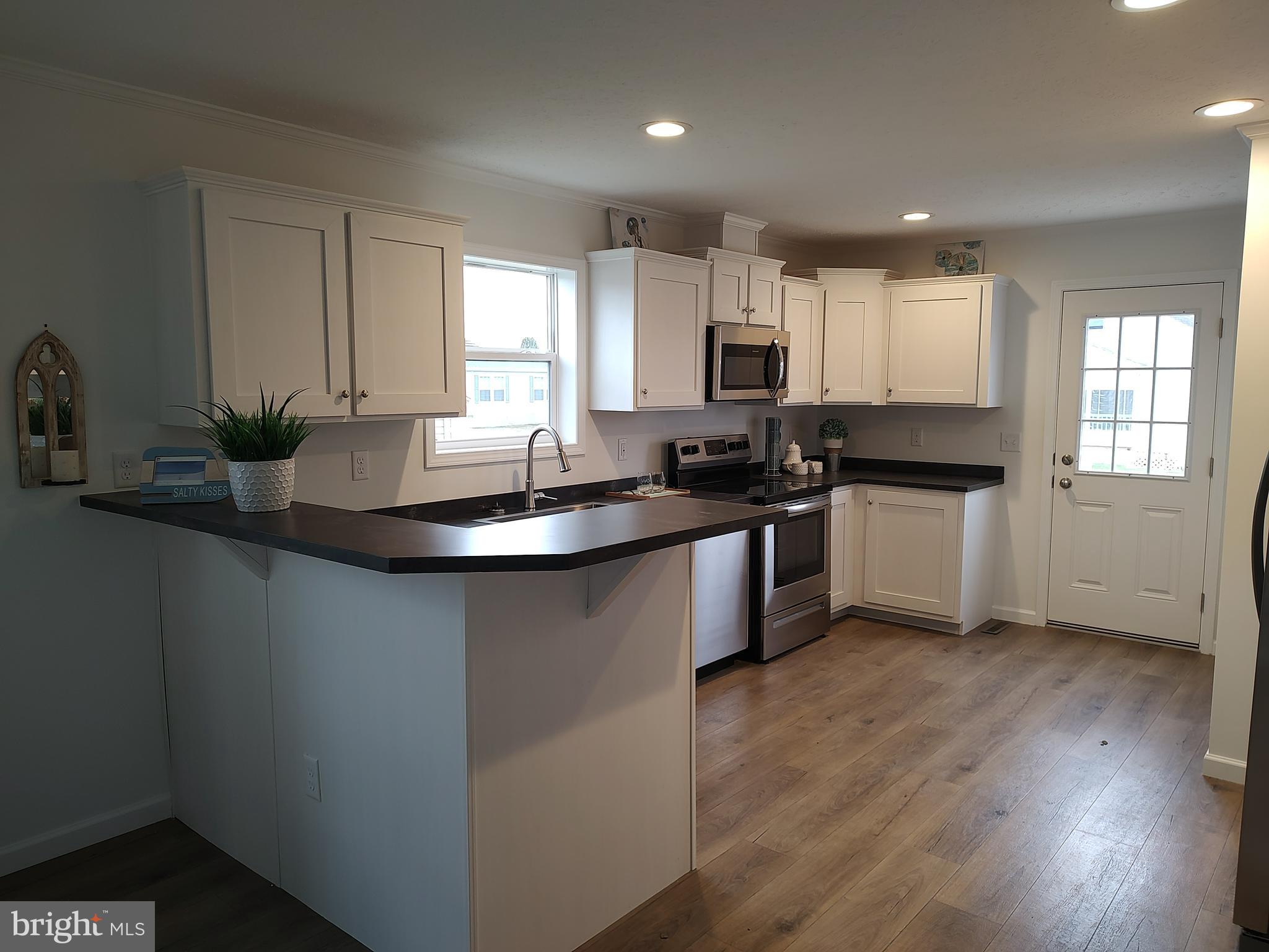 SUSSEX EAST MHP - Residential