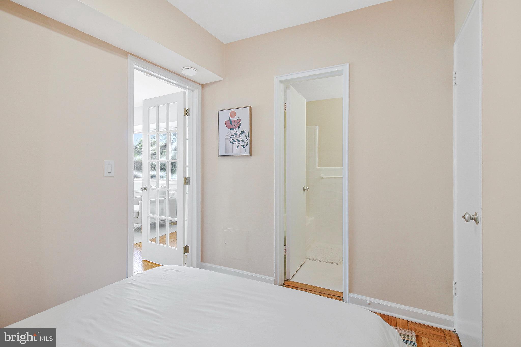 CLEVELAND PARK - Residential