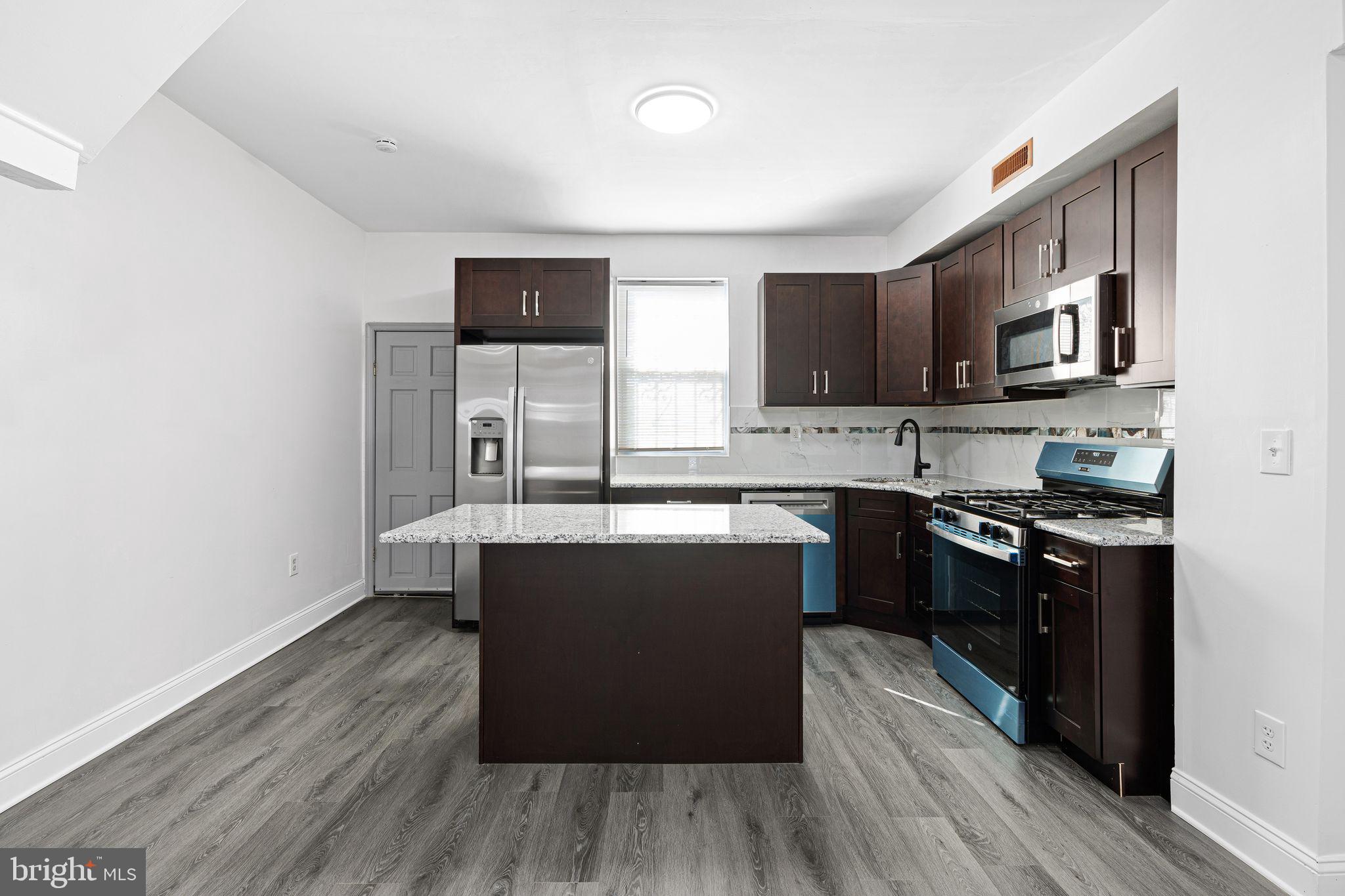 KINGSESSING - Residential