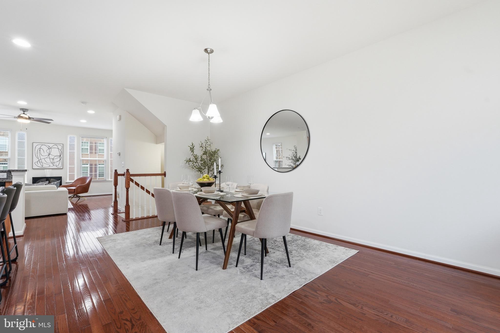 LOUDOUN CROSSING - Residential