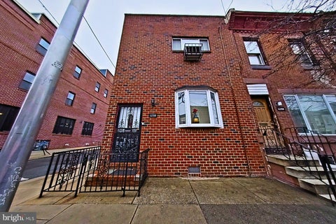 Townhouse For Sale - 1250 S 21st Street<br/> PHILADELPHIA, PA 19146