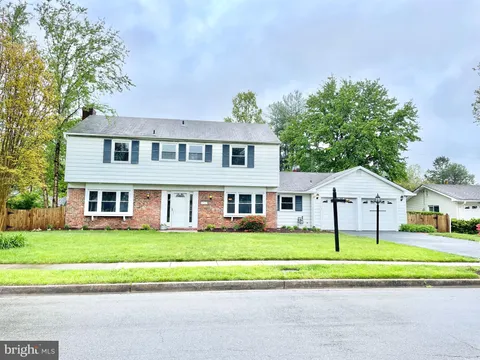 MLS: VAFX2242156