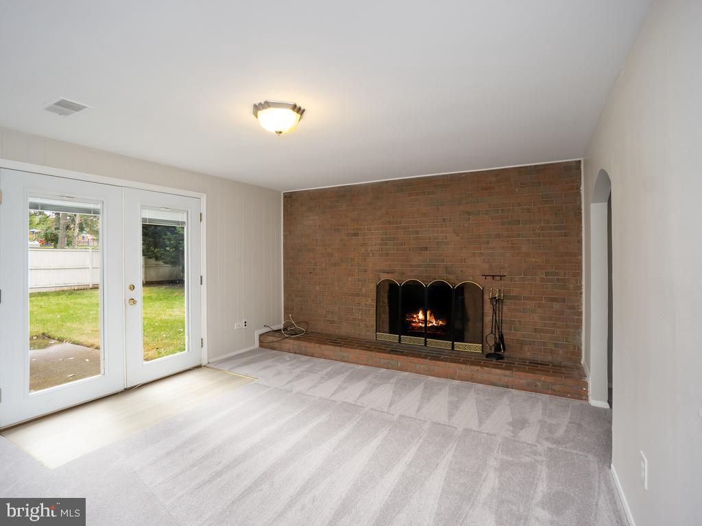 BROOKSIDE - Residential