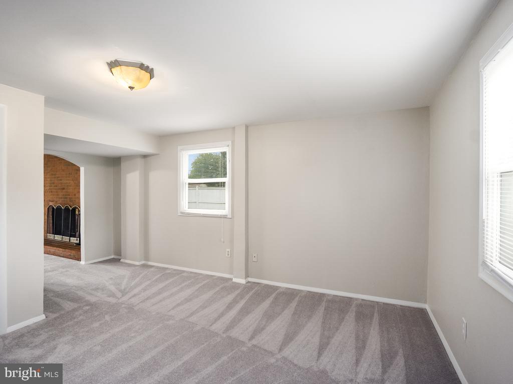 BROOKSIDE - Residential