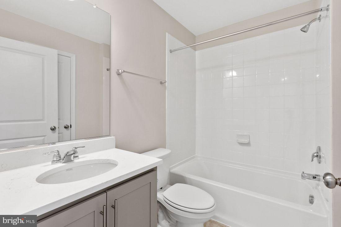 WESTVIEW SOUTH - Residential