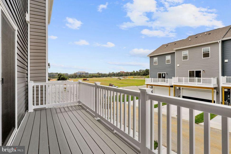 WESTVIEW SOUTH - Residential