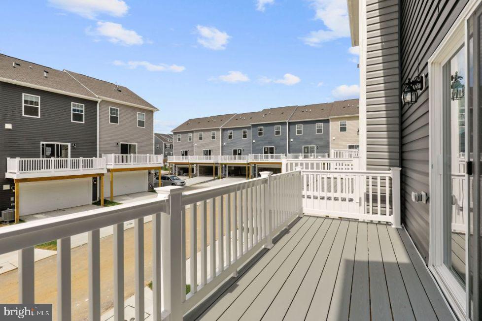 WESTVIEW SOUTH - Residential