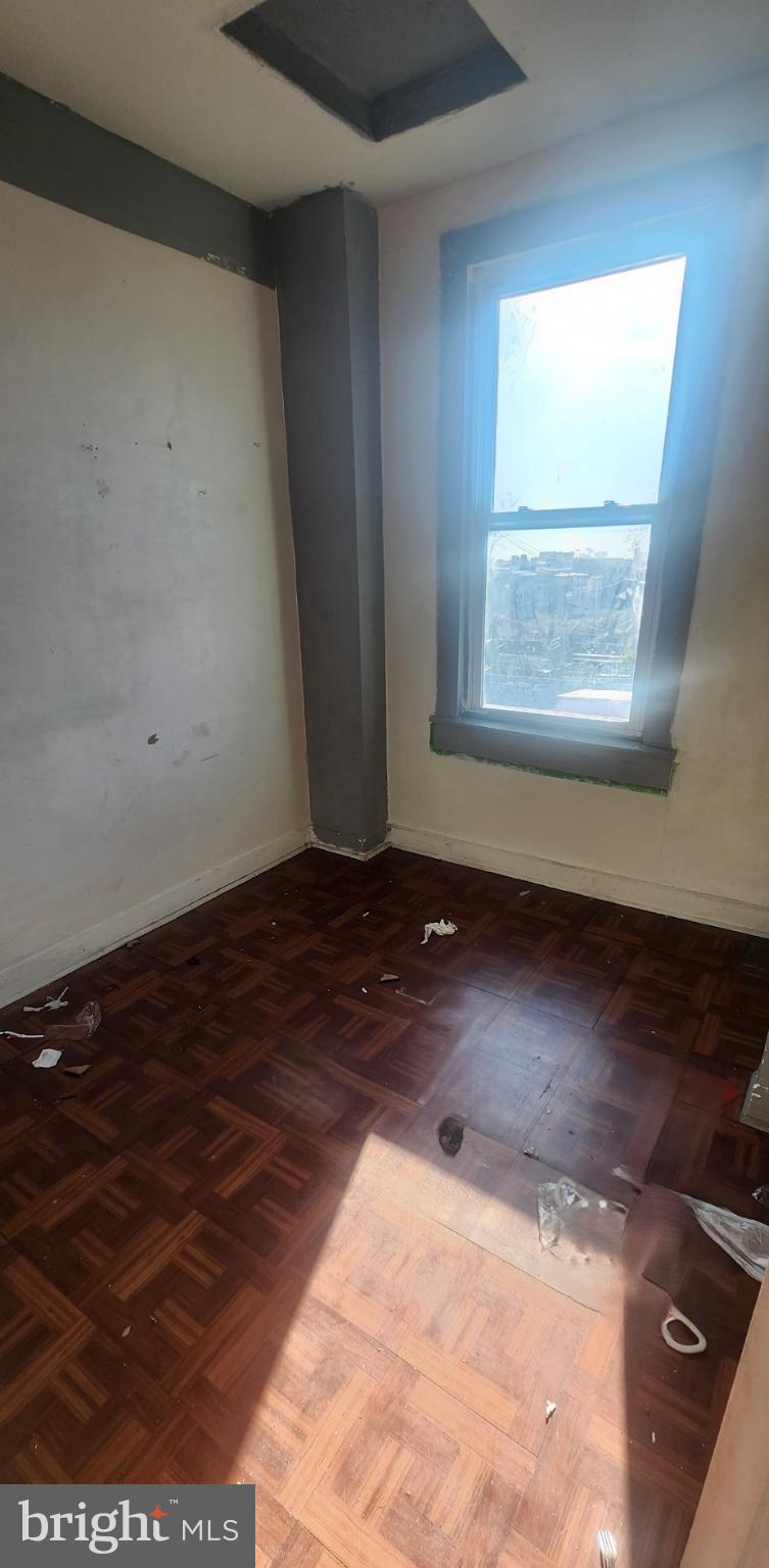 EASTERWOOD - Residential