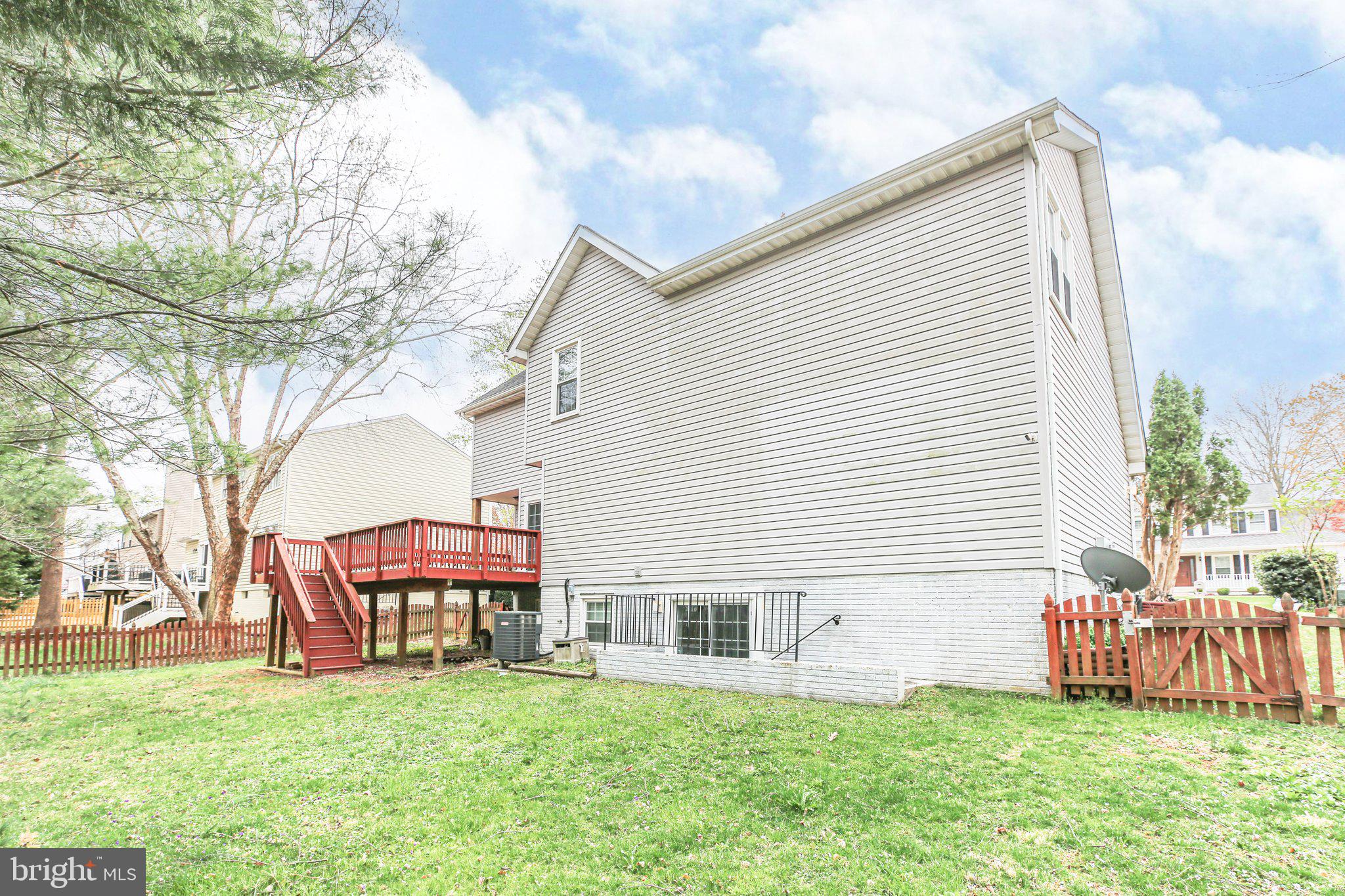 SPRING LAKE FARM - Residential Lease