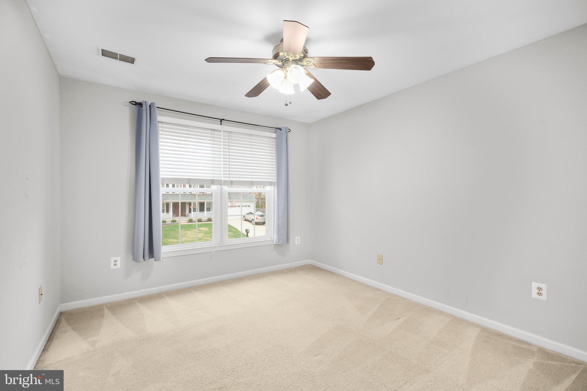 SPRING LAKE FARM - Residential Lease