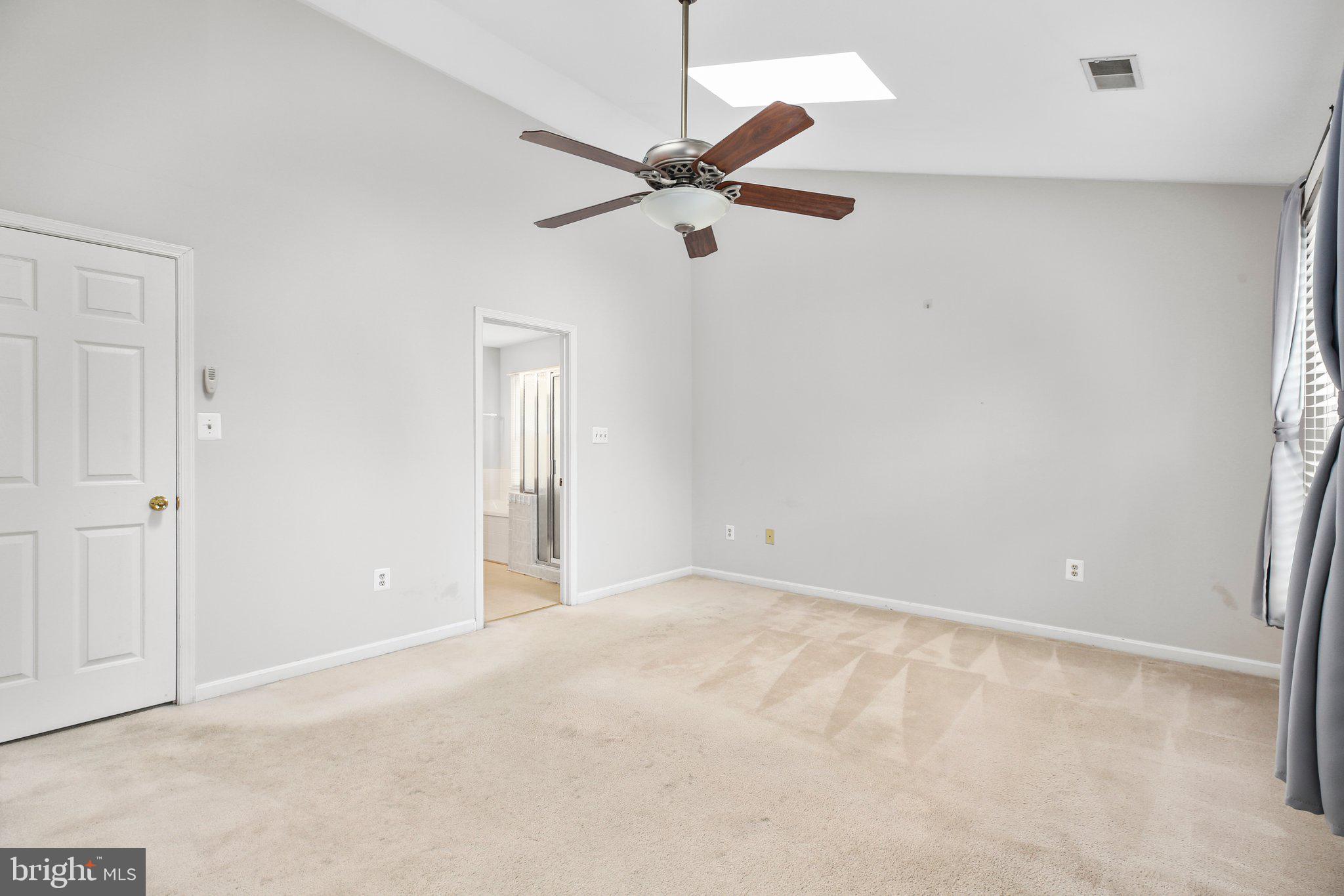 SPRING LAKE FARM - Residential Lease