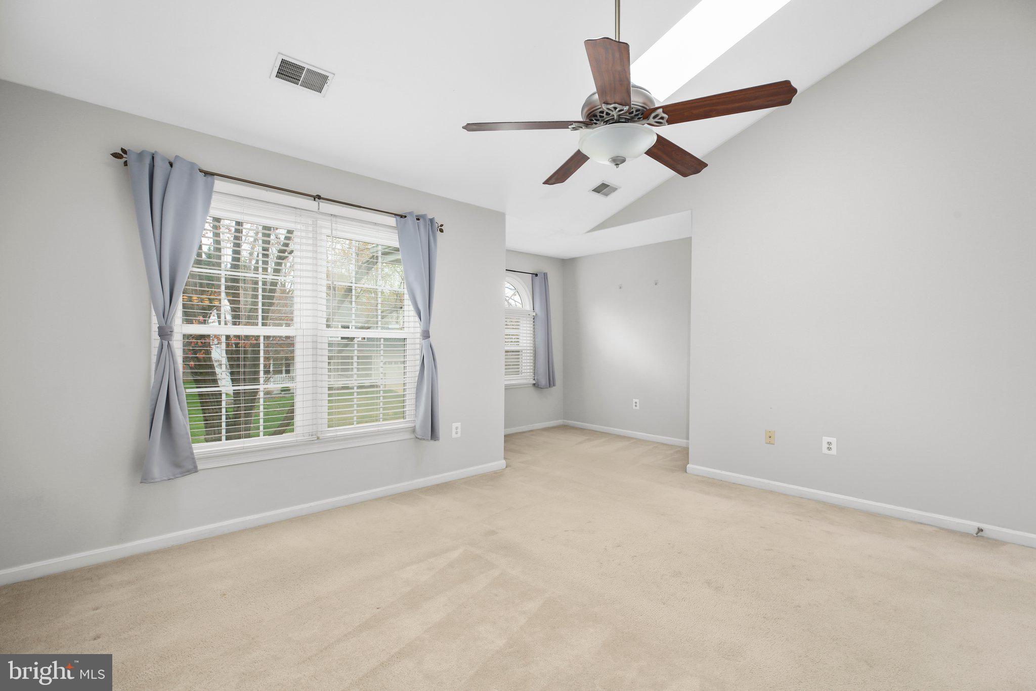 SPRING LAKE FARM - Residential Lease