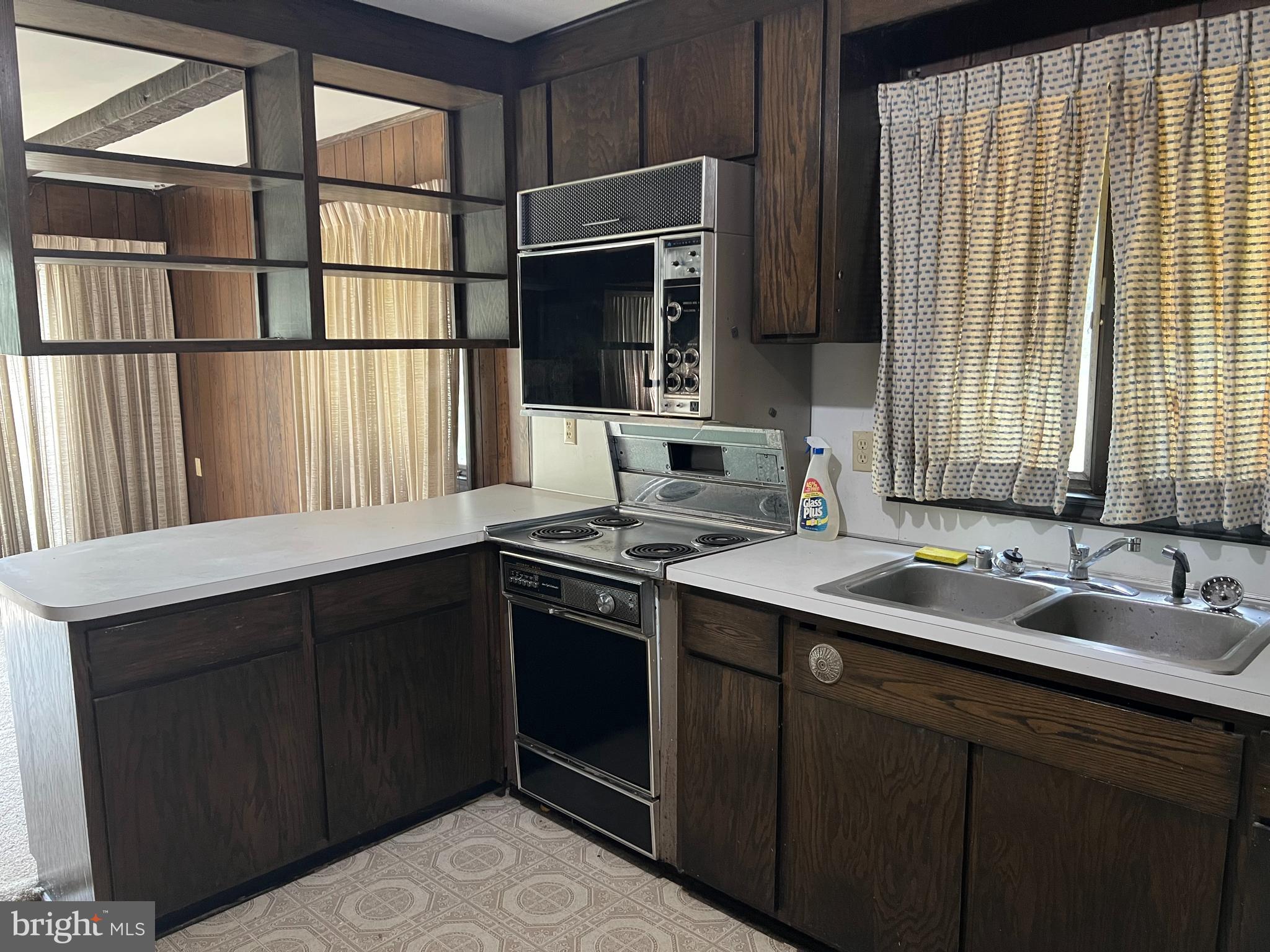 WESTWOOD - Residential