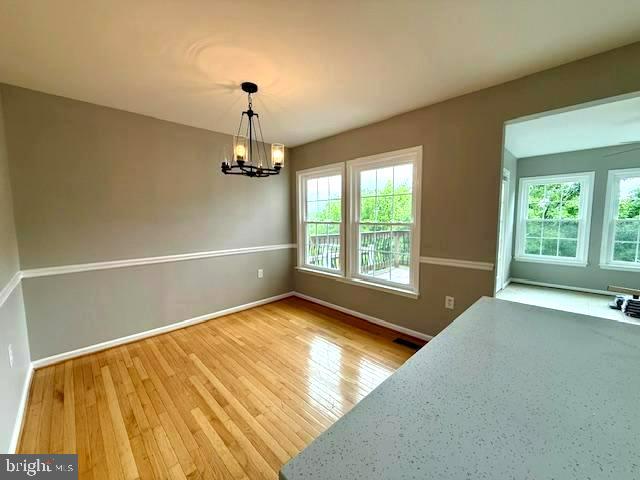 COUNTY GREEN - Residential Lease