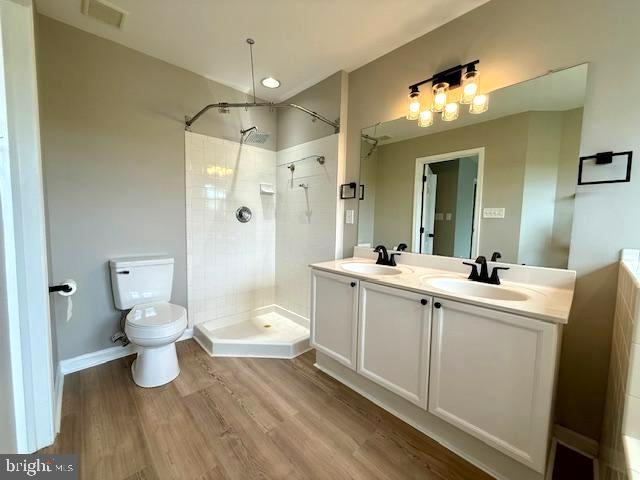 COUNTY GREEN - Residential Lease