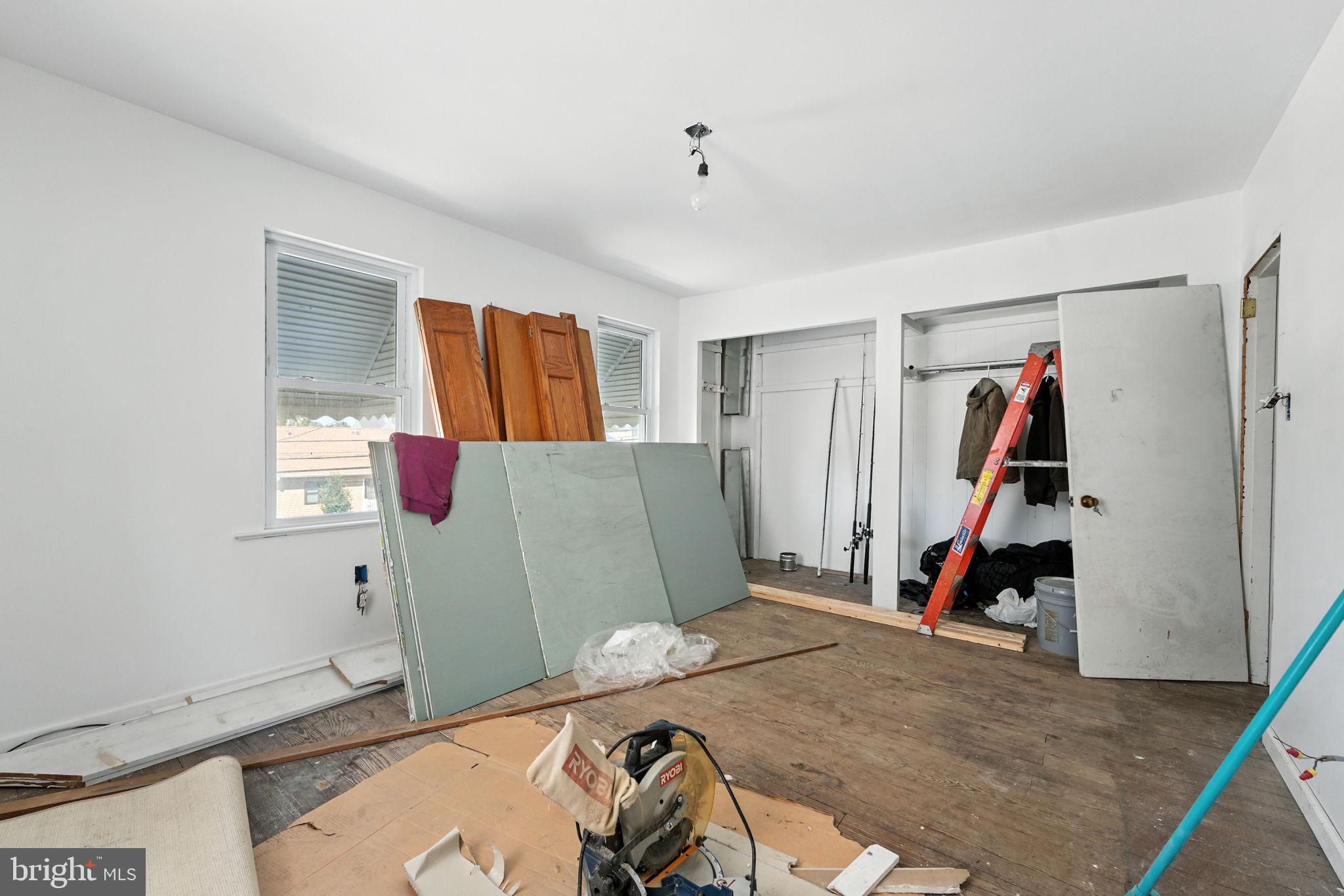 EDDINGTON GDNS - Residential