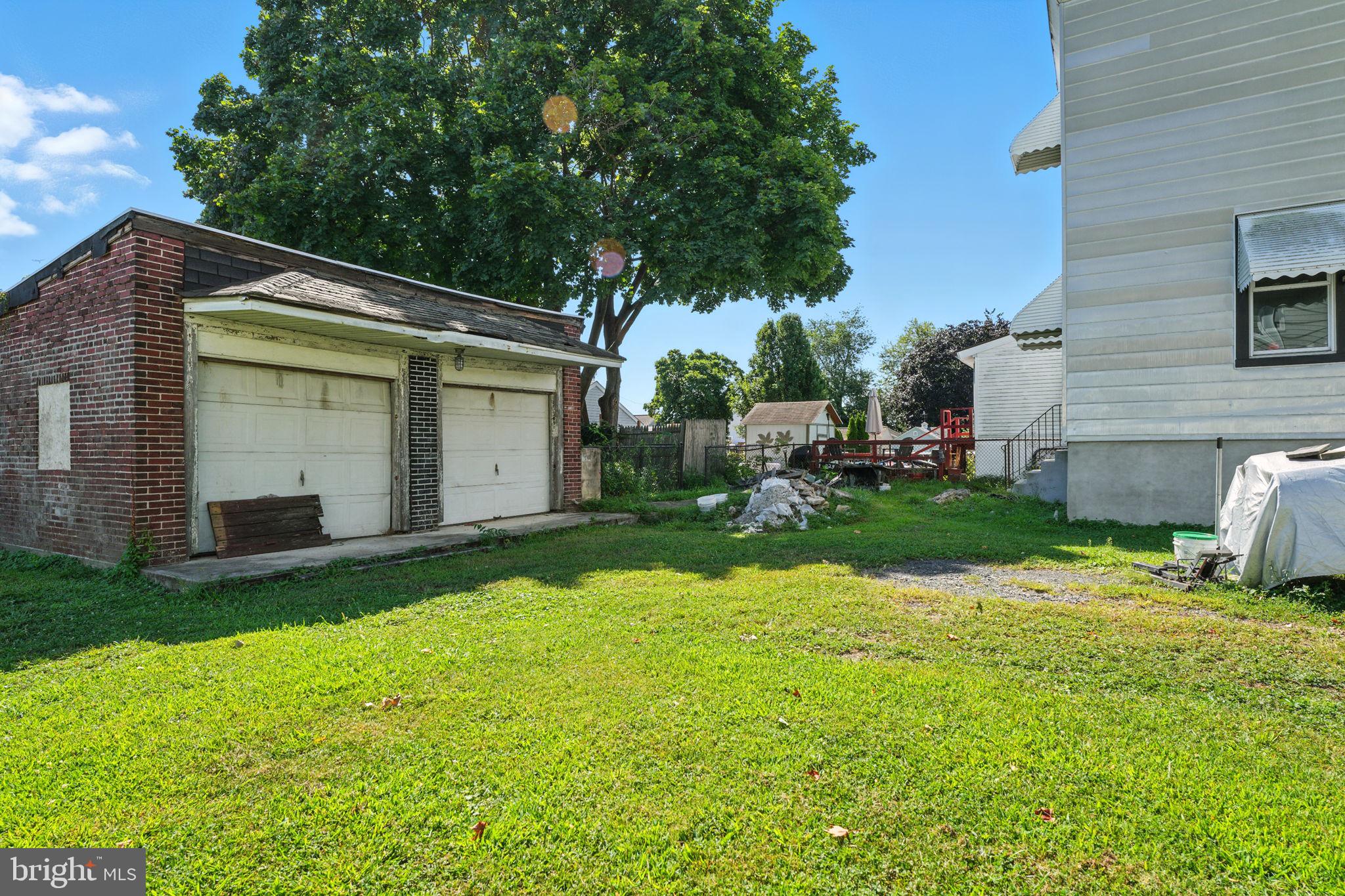 EDDINGTON GDNS - Residential