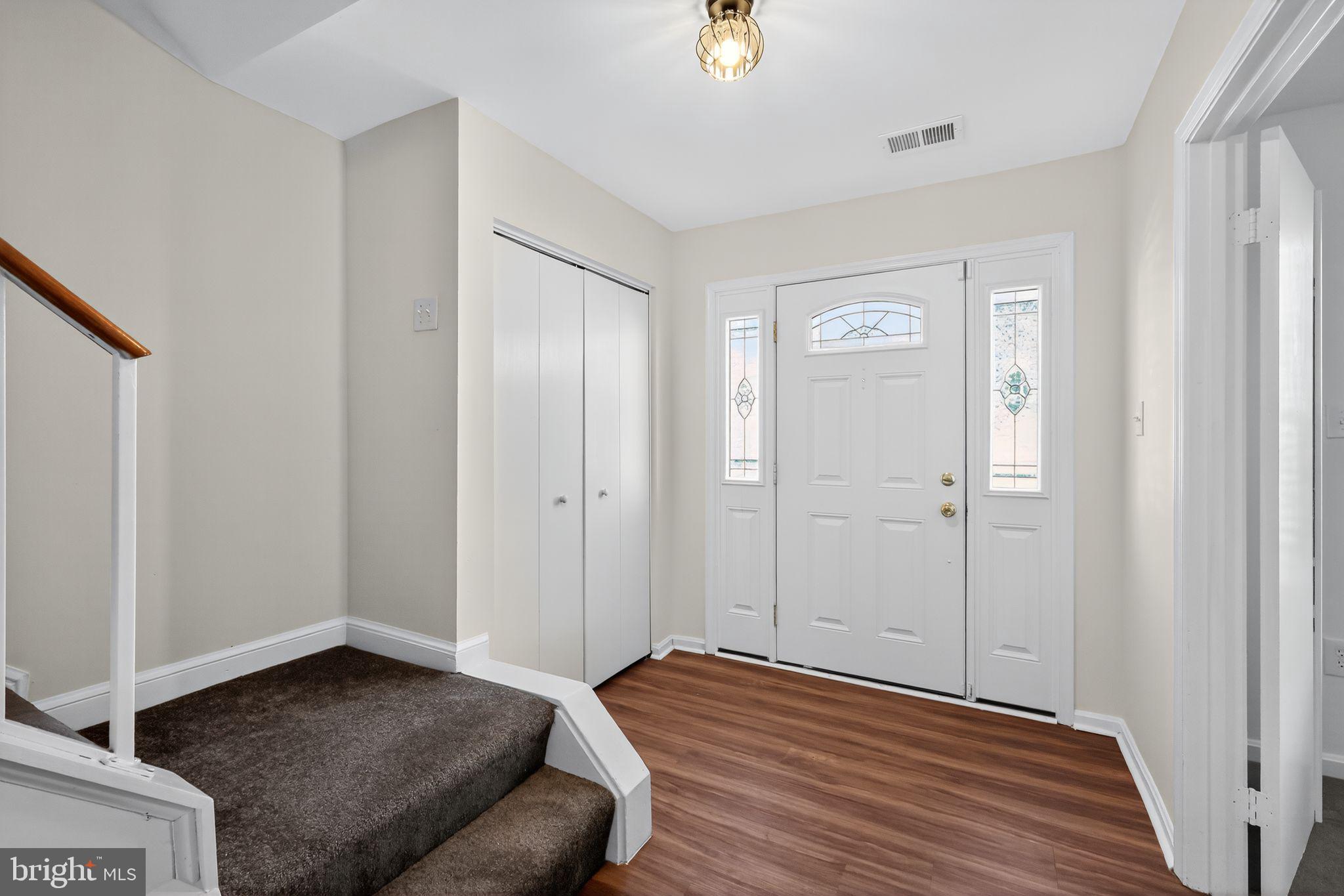 14767 LONDON LANE