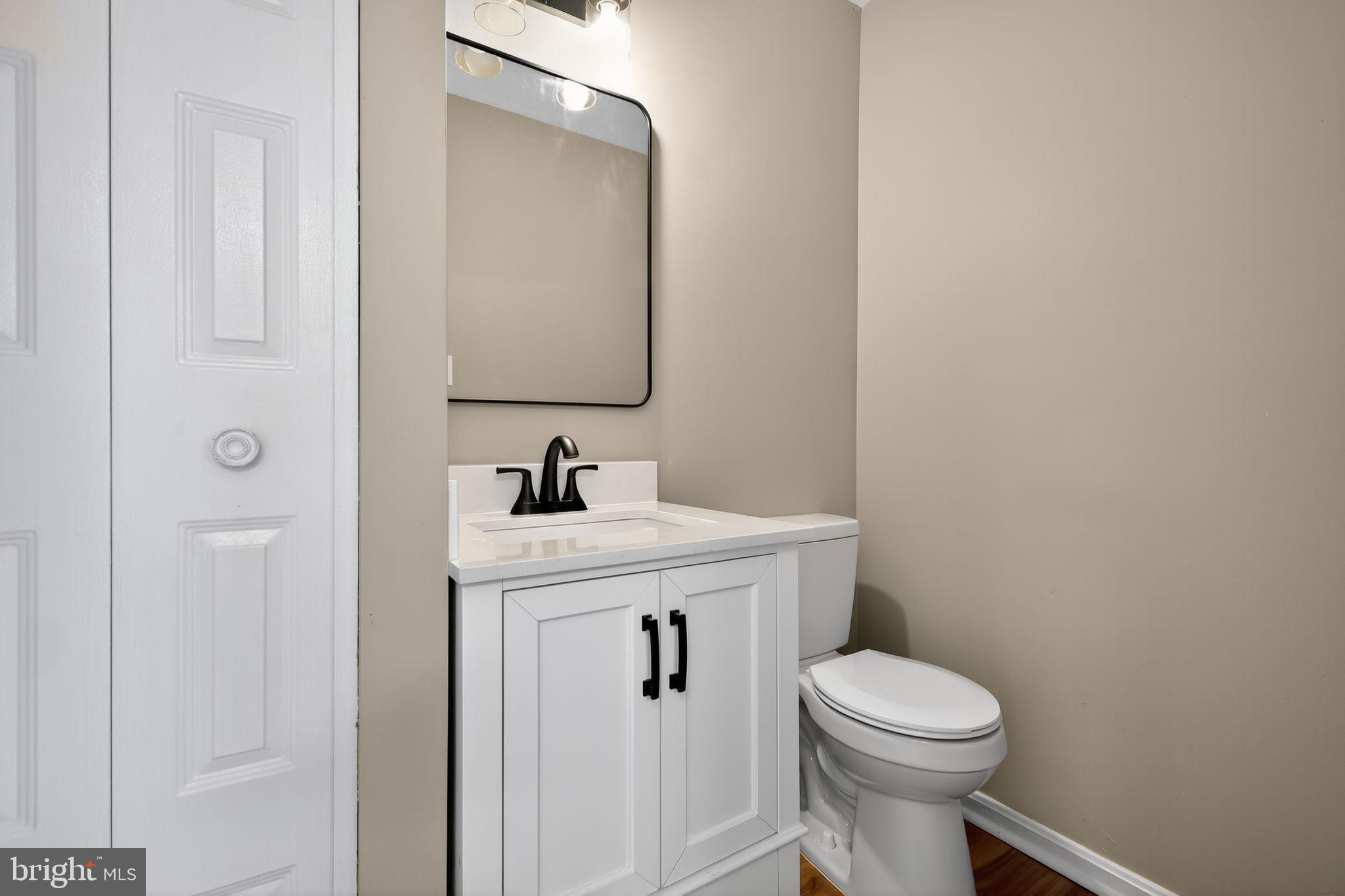 PRINCETON SQUARE - Residential