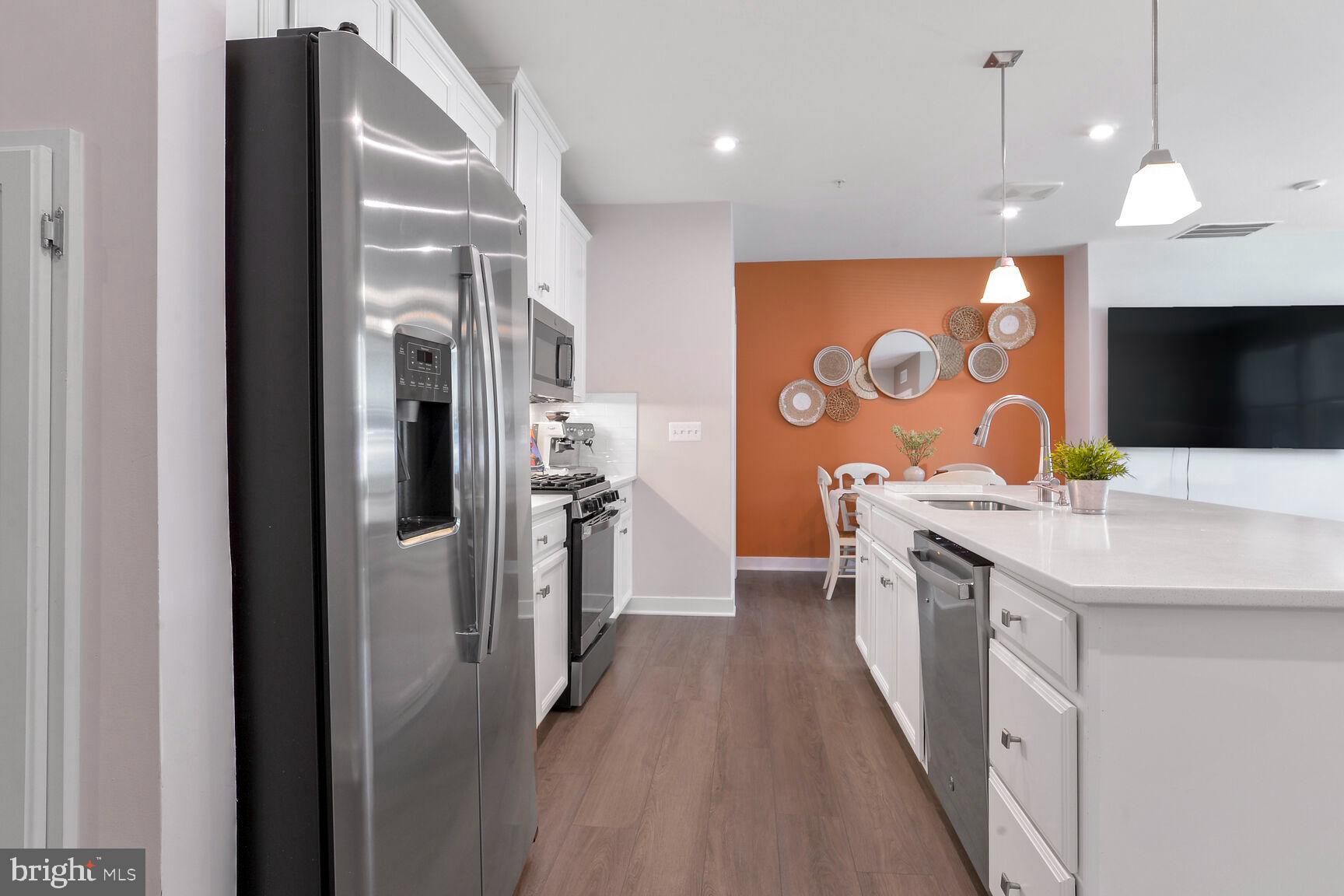 TURF VALLEY - Residential