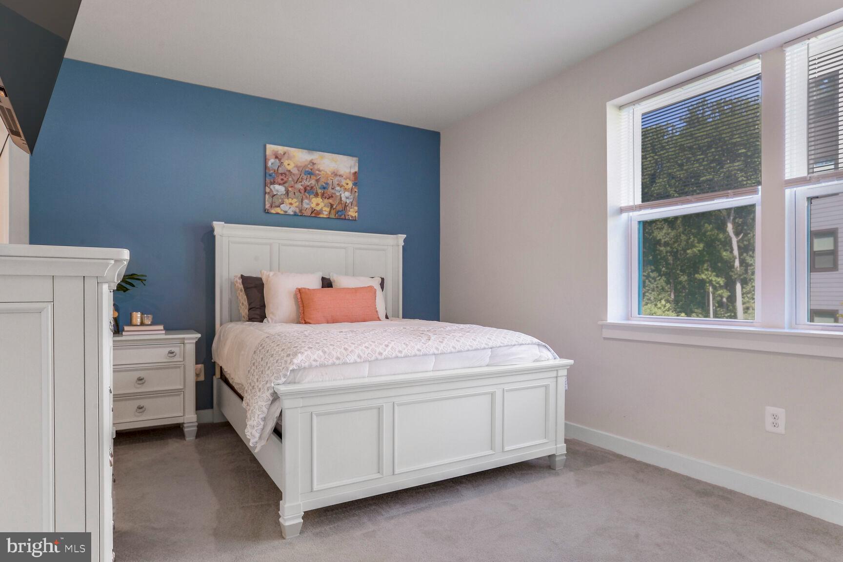 TURF VALLEY - Residential