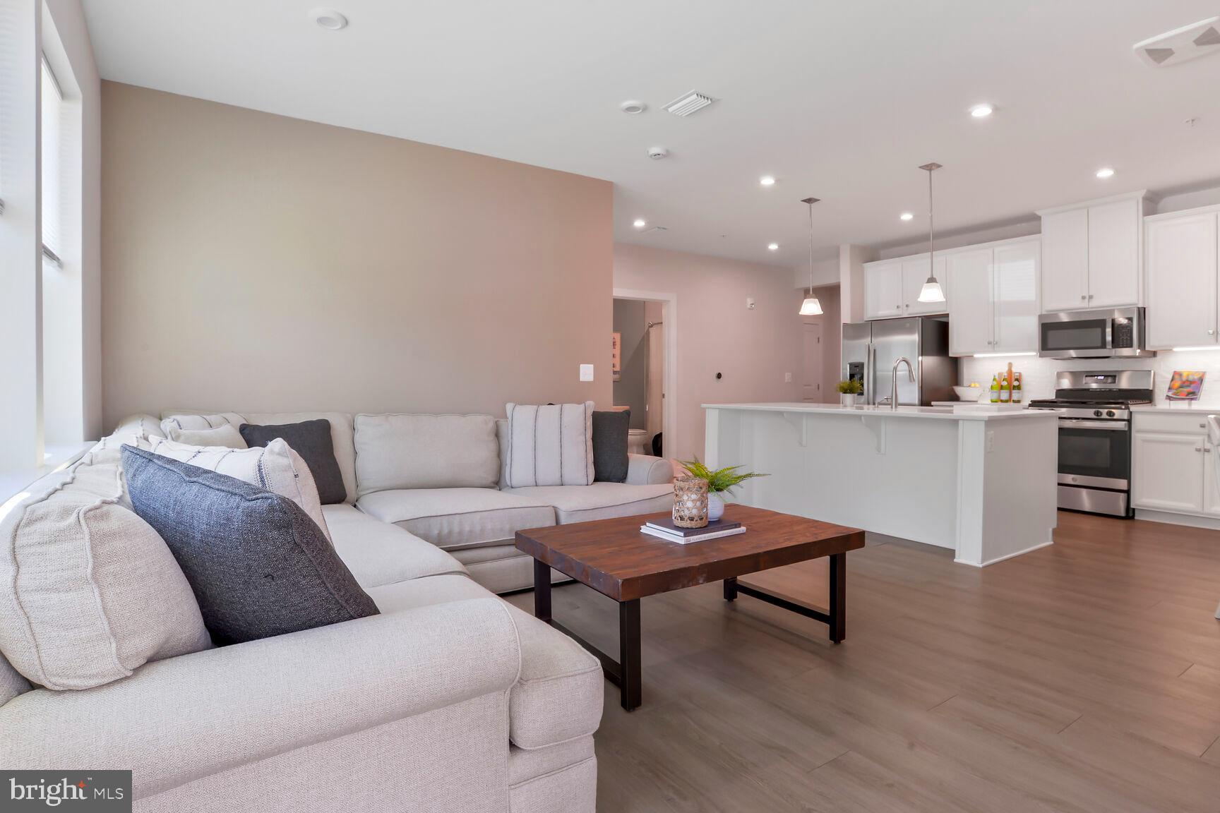 TURF VALLEY - Residential