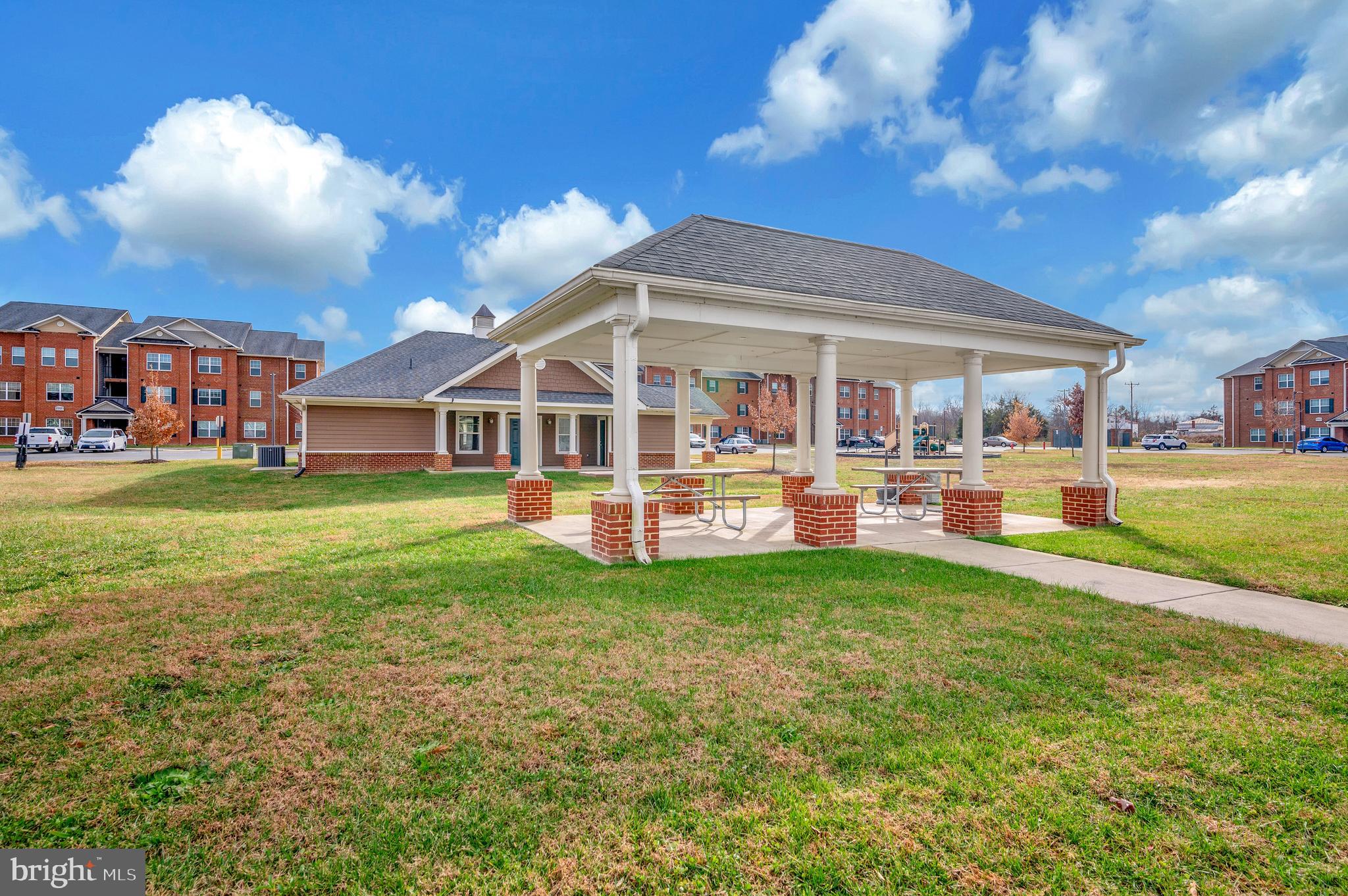 NEW POST ON THE RAPPAHANNOCK - Residential