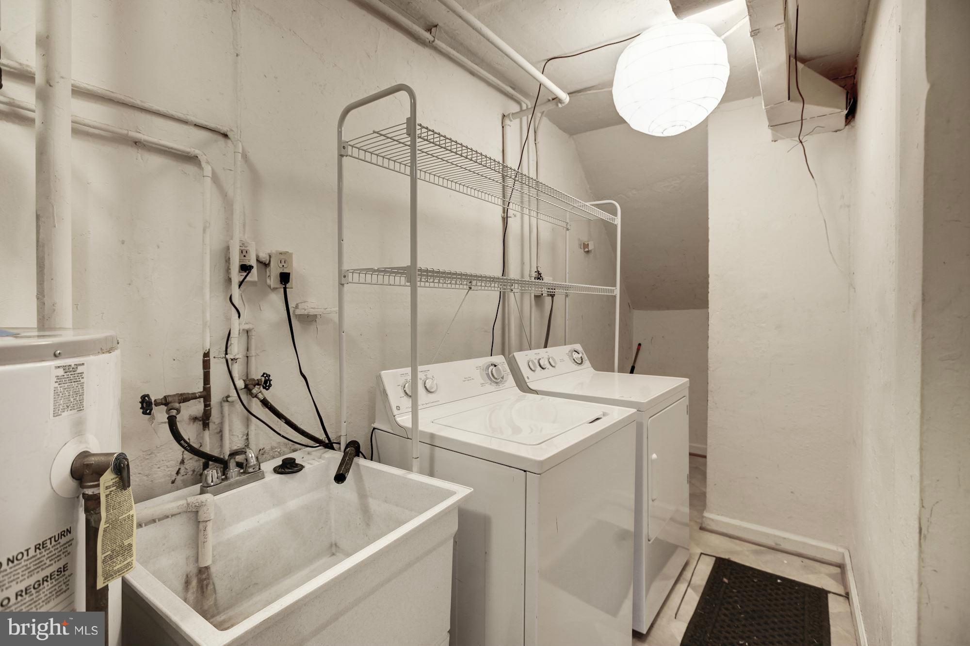 HUME SPRINGS - Residential