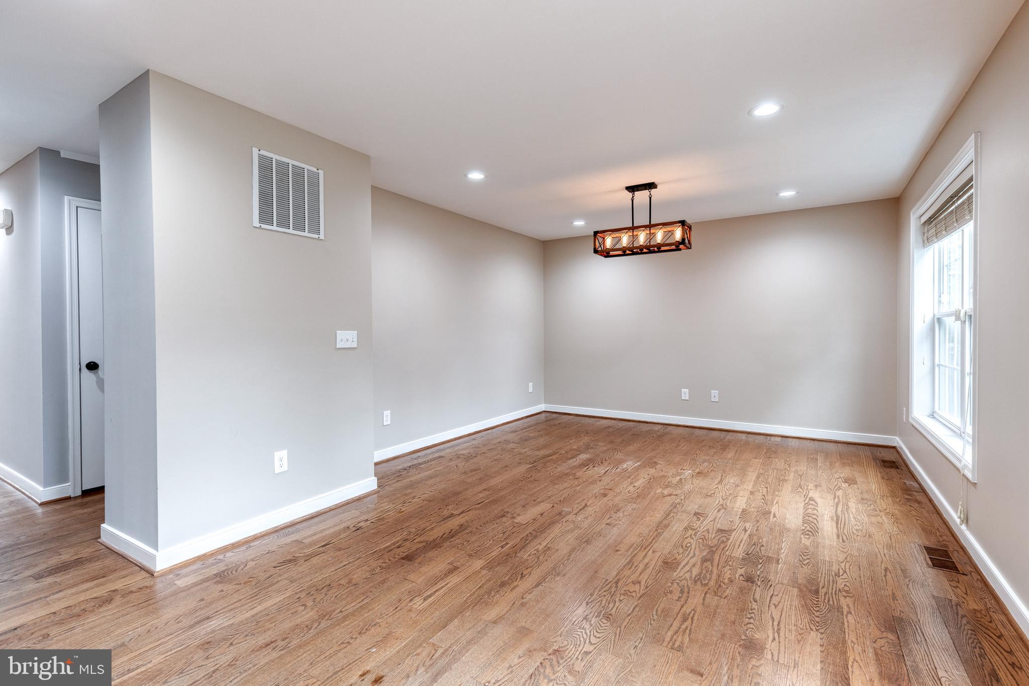 LINTHICUM HEIGHTS - Residential